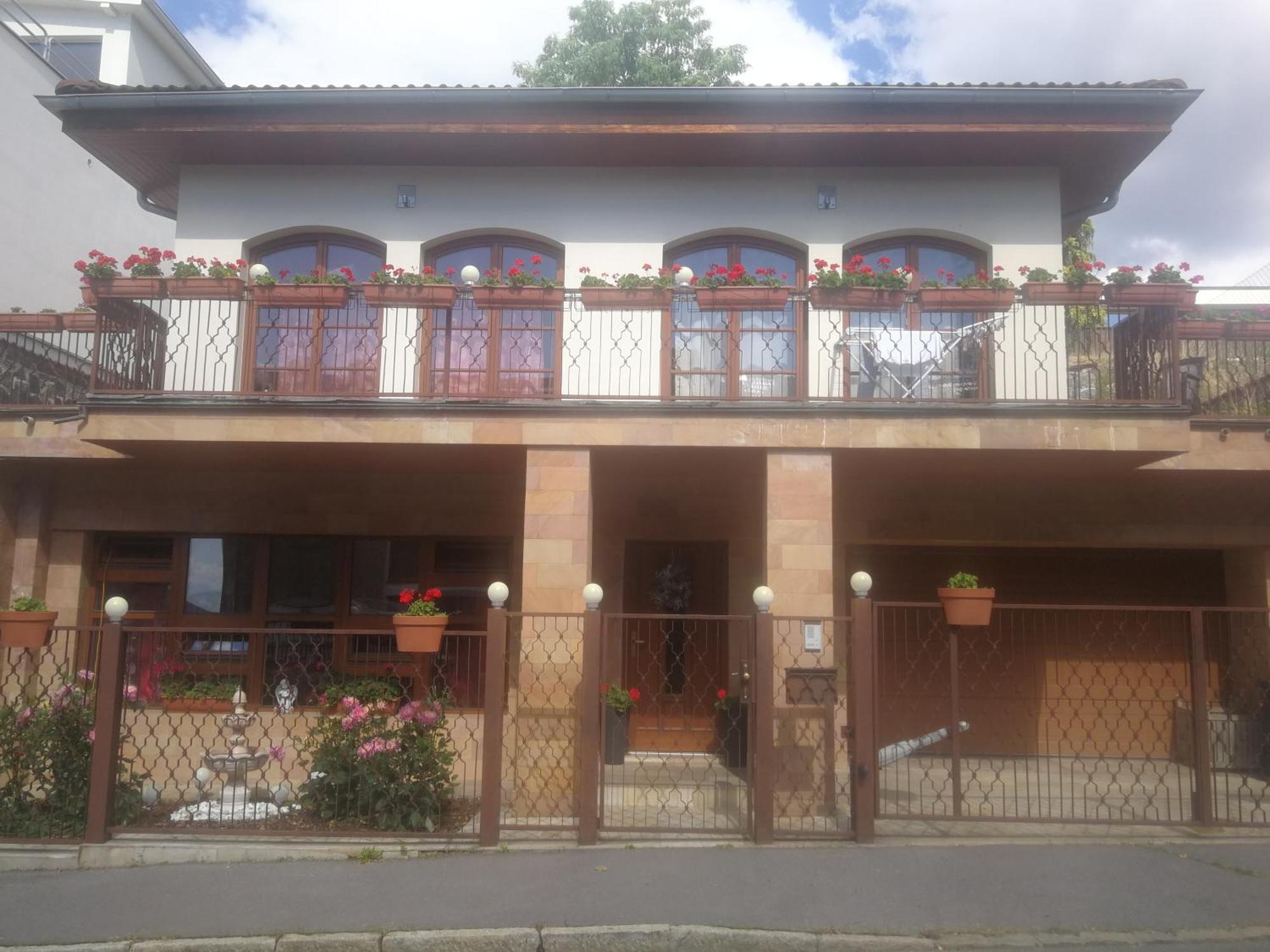 פראג Villa Barrandovska מראה חיצוני תמונה